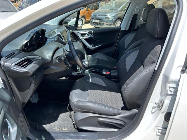  PEUGEOT 2008 ALLURE 1.2 E-THP AUTO SPANISH LHD IN SPAIN 23000 MILES SUPER 2018